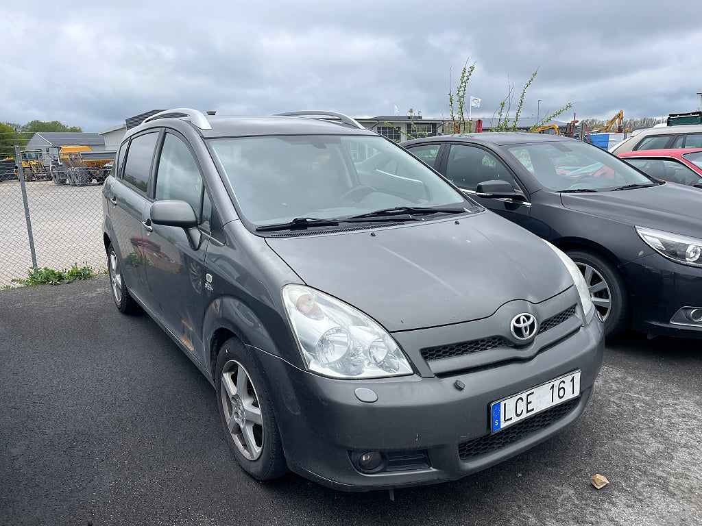 Toyota Corolla Verso 2.2 D-CAT 7-Sits