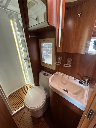 Husbil-halvintegrerad Laika Kreos 3008 13 av 21