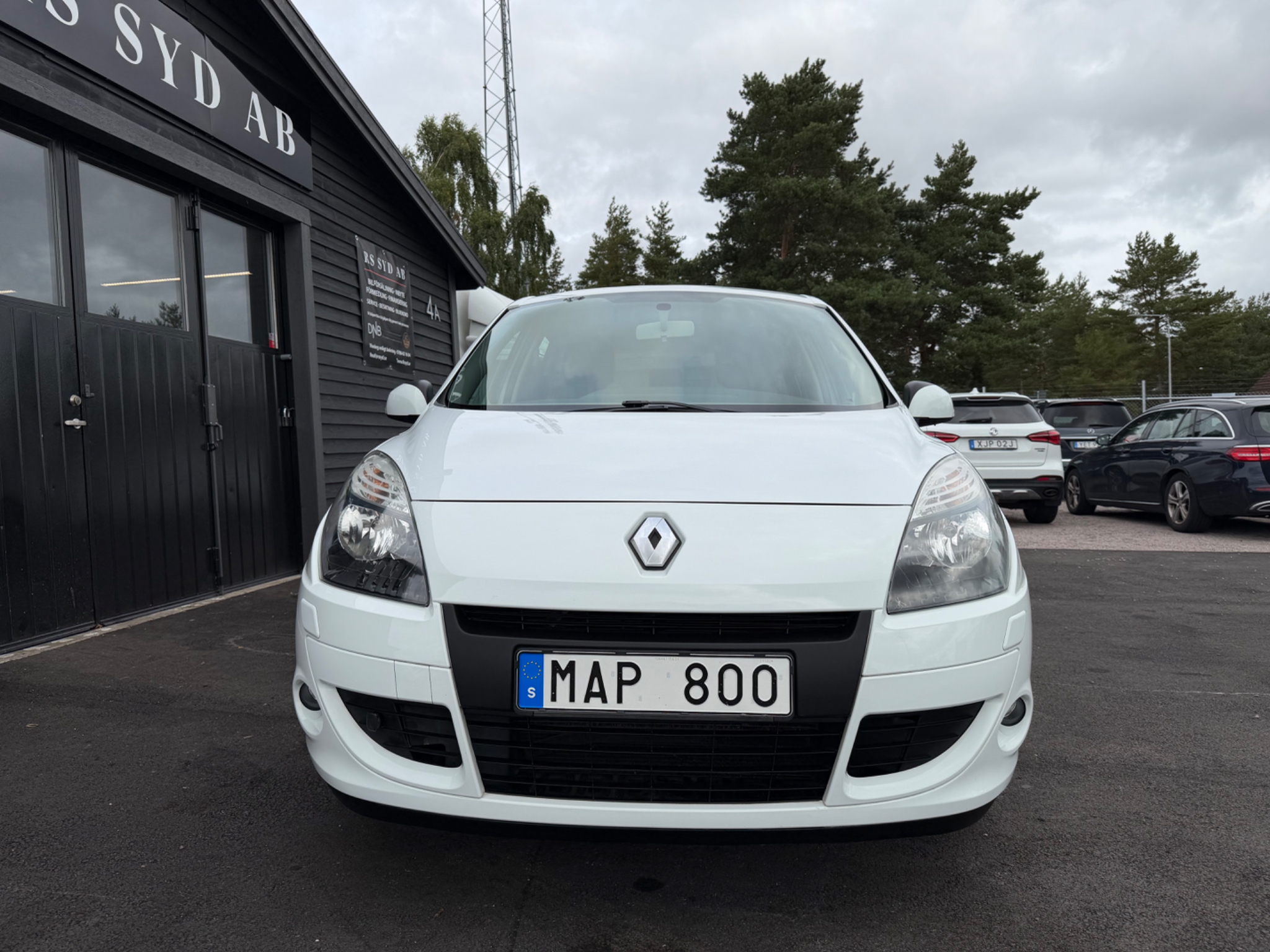 Renault Scenic 1.6 E85 AC 2012, kuva 7/55
