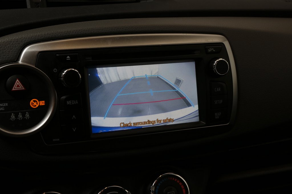 Toyota Yaris 1,33 Dual VVT-i Edition 50 Kamera Bluetooth 2014