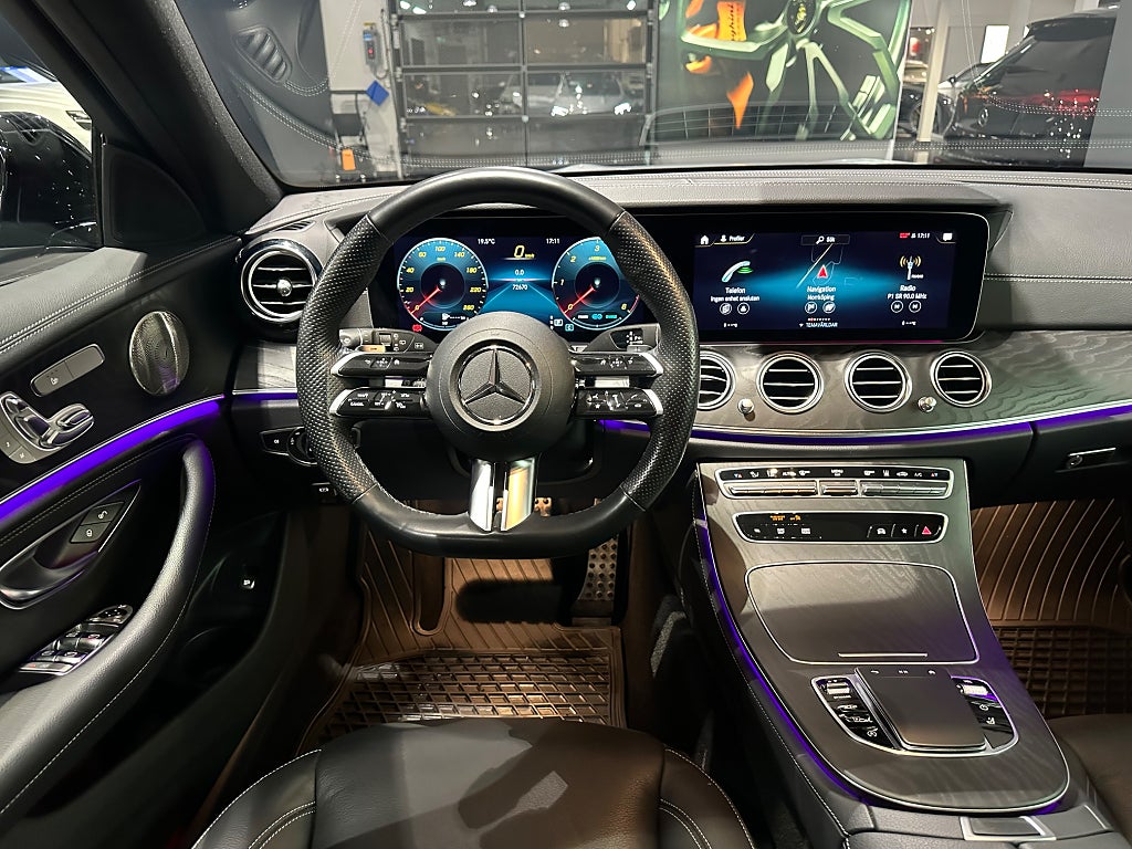 Mercedes-Benz E 300 d 4MATIC Kombi AMG Luftfjädring skinn - bild 6