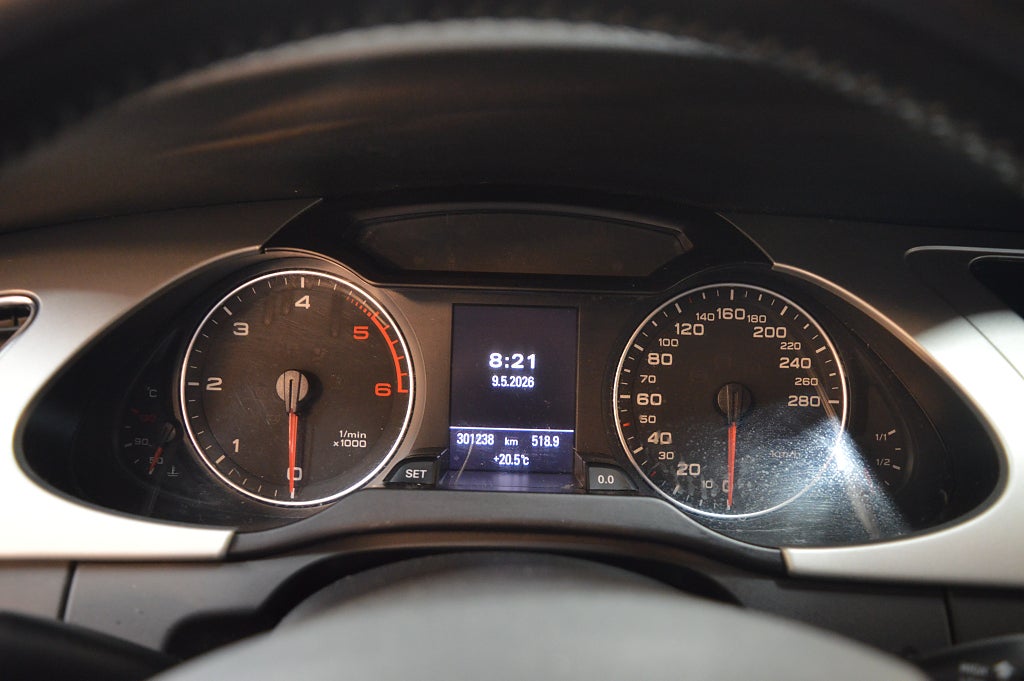 Audi A4 2011 - miniatyr 9