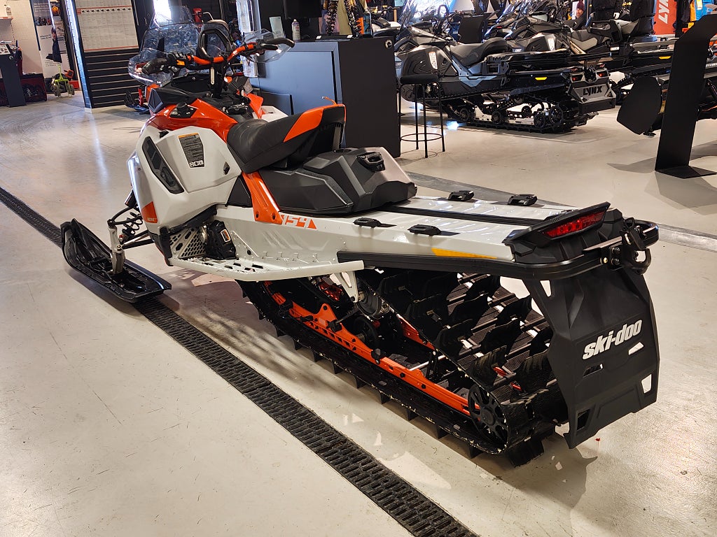 Ski-Doo Backcountry Xrs 154 850 E-tec VIP Extrakylare med fläkt 2021 - miniatyr 3