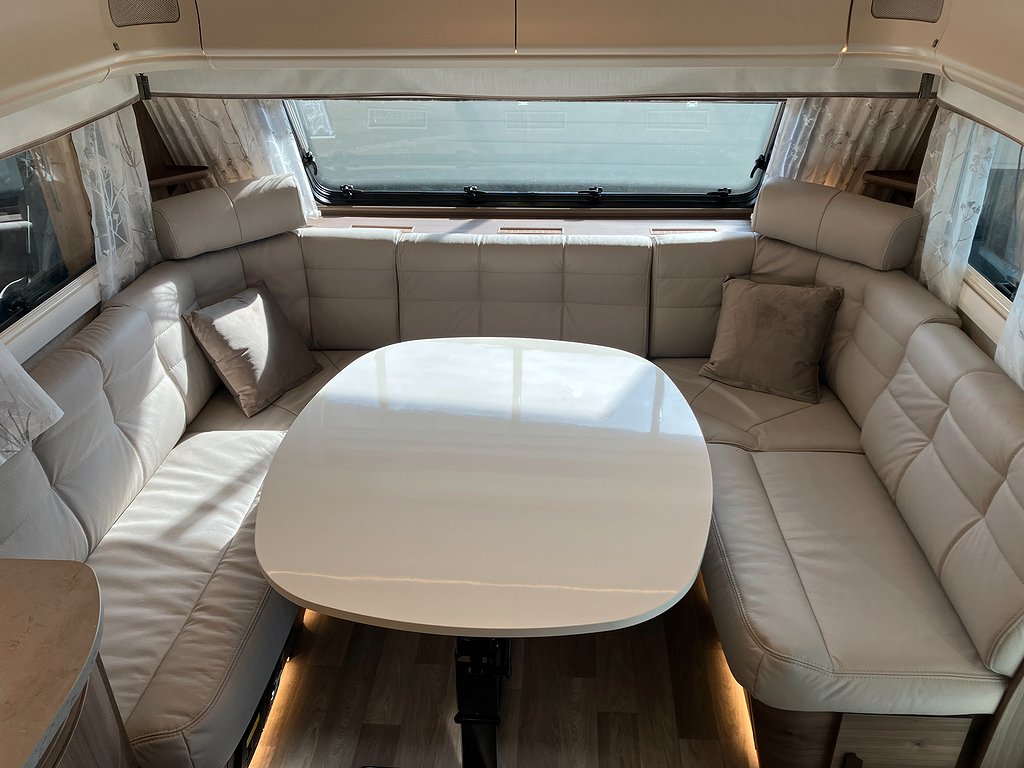 Kabe Imperial 600 XL KS / Kök i vinkel / AC / Läder / C-damm - Kabe