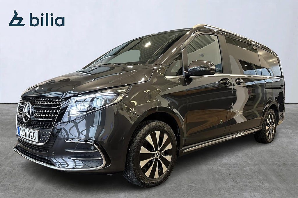 Mercedes-Benz V 300 4MATIC Den perfekta familjebussen med lyx och komfort!