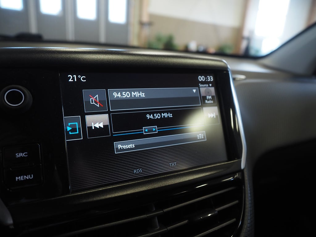 Peugeot 2008 Active 1.2 PureTech 110 EAT Automat 2016
