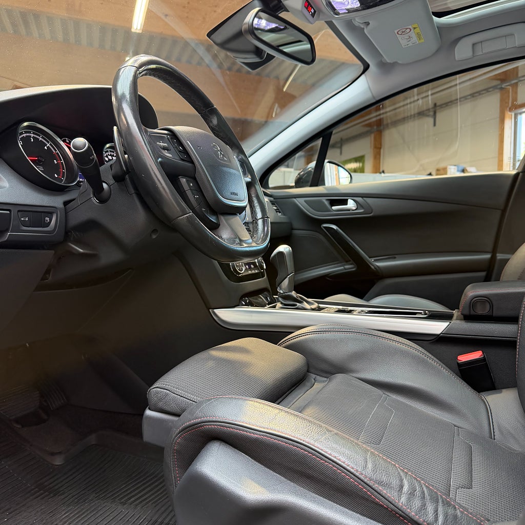 Peugeot 508 SW 2.0 Aut GT Panorama Backkamera Apple Carplay Dragkro
