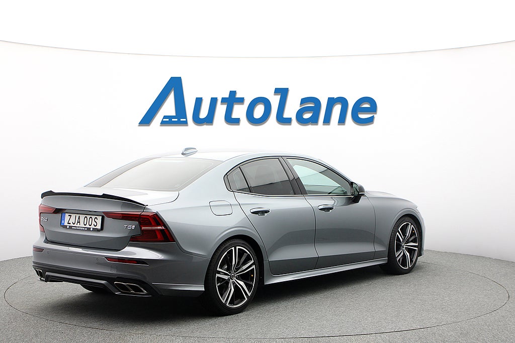 Volvo S60 T5 R-Design H/K, Kamera, Värmare, Carplay 250hk