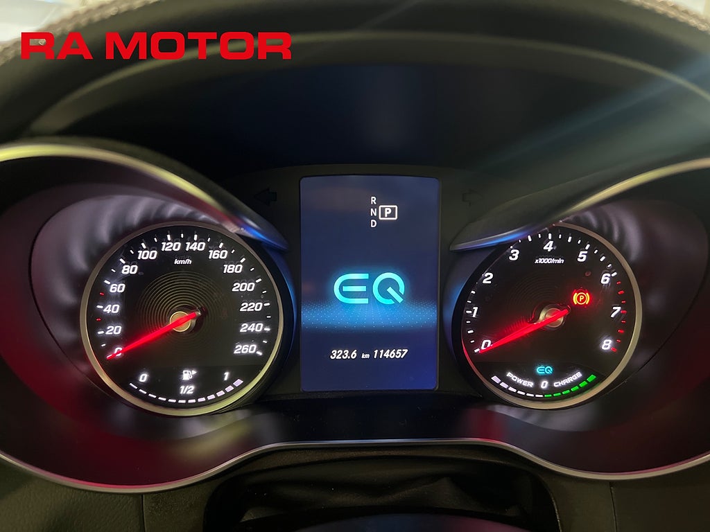 Mercedes-Benz GLC 300 e 4MATIC 320hk 9G-Tronic Pano Navi Drag Värmare