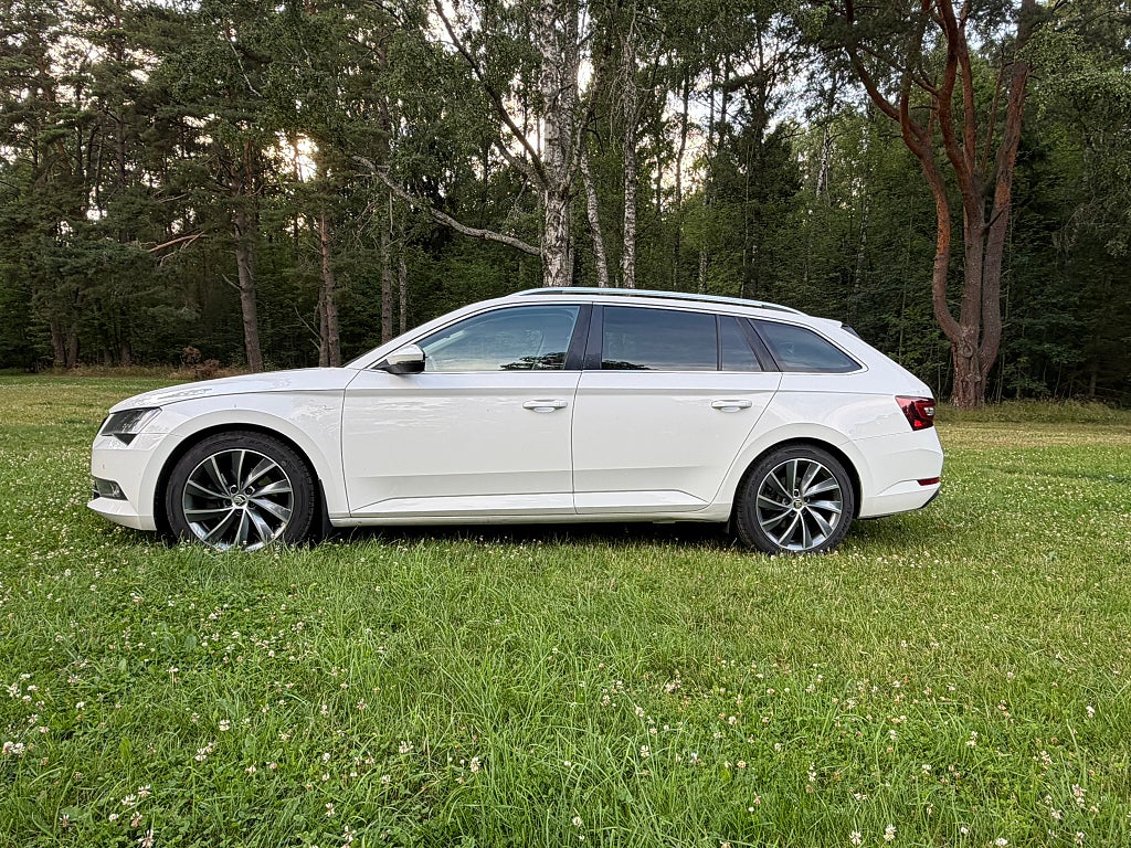 Skoda Superb Kombi 2.0 TDI 4x4 SCR Business Edition, L&K Euro 6