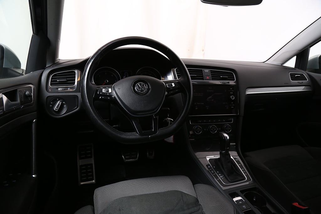 Volkswagen Golf Alltrack 2,0 TDI 184hk 4Motion Alltrack DSG Värmare Drag 2019