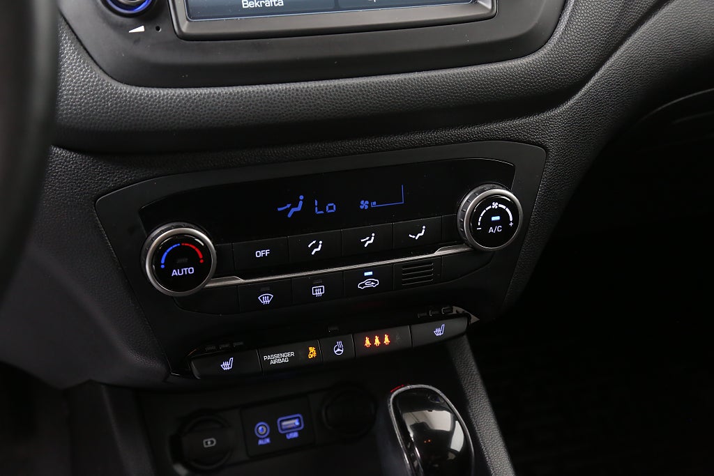 Hyundai i20 1,0 T-GDI 100hk Trend Aut P-sensor CarPlay Kamera 2020