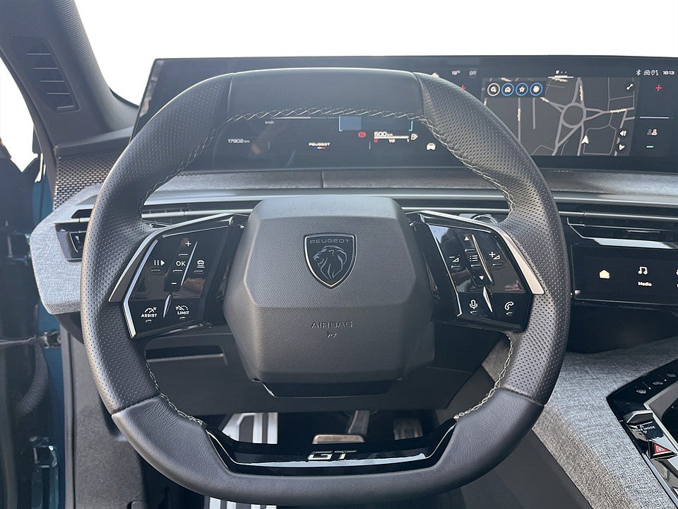 Bild på Peugeot 3008 GT Hybrid 1.2 PT 145hk Aut B-KAMERA CARPLAY