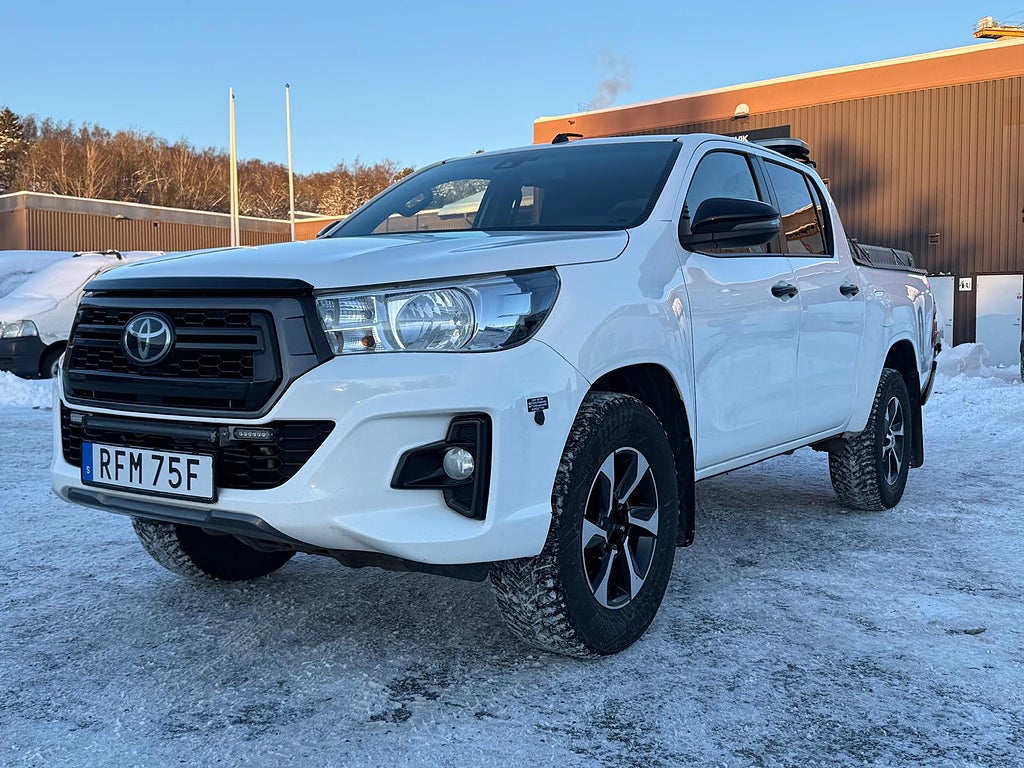 Toyota Hilux Dubbelhytt 2.4 AWD Euro 6 Moms  1,95% Ränta