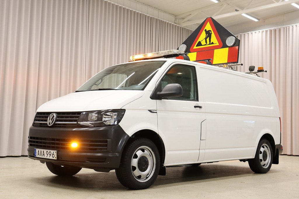 Volkswagen Transporter DSG 150HK L2 Mycket Utrustning Moms