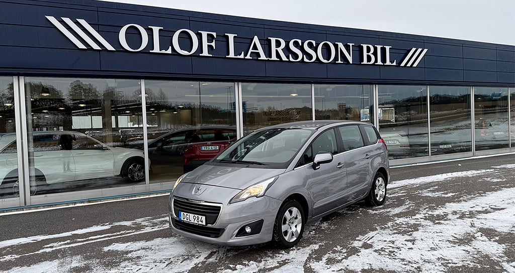 Peugeot 5008 7-sits 1.6 BlueHDi 120 AUT EURO 6 Dragkrok