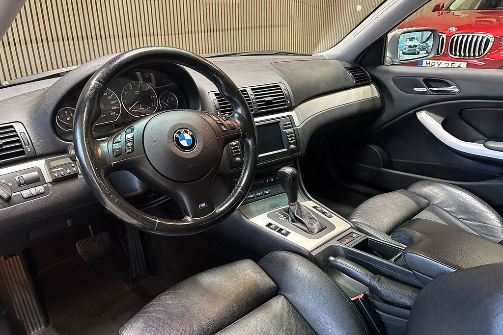 BMW 330 Ci Coupé Automat H/K 231hk
