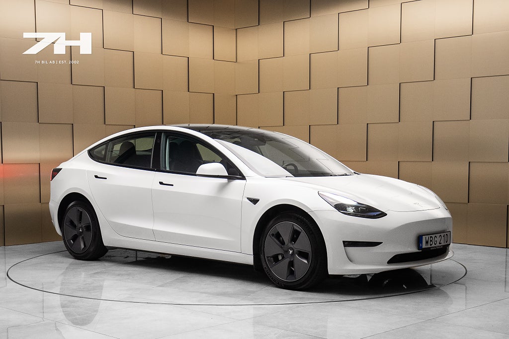 Tesla Model 3 Long Range AWD / Drag / Pano / Autopilot