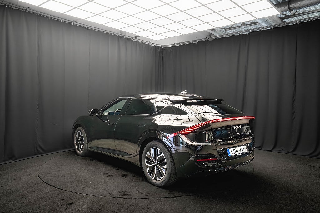 Kia EV6 AWD GT-Line DRAG 360 LÄDER HEAD-UP ELSTOL MERIDIAN MOMS