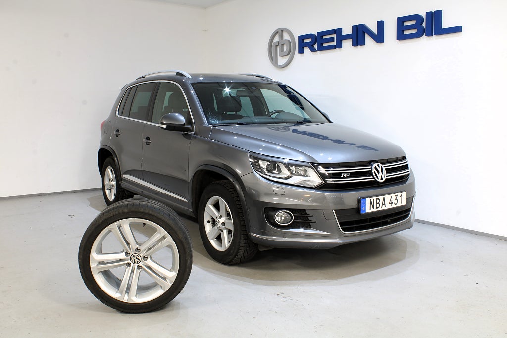Volkswagen Tiguan 2.0 TDI 4Motion R-line Panorama Värmare 1 Ägare 177hk