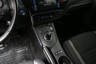 Kombi Toyota Auris 23 av 25