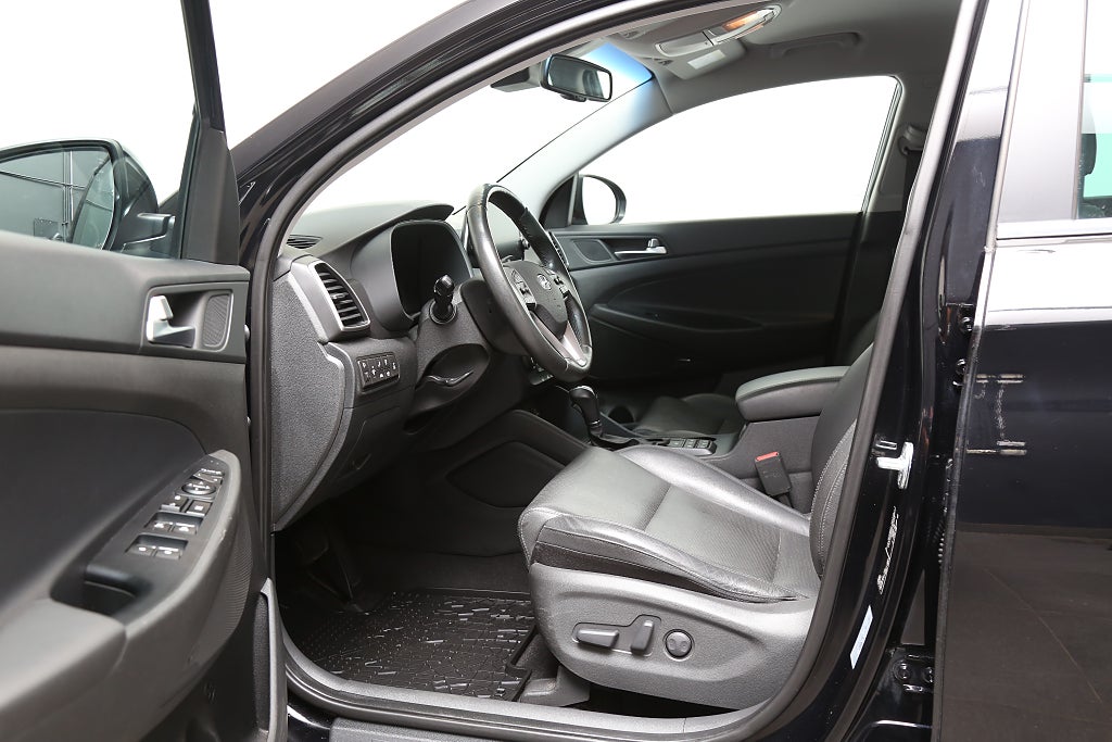 Hyundai Tucson 1,6 T-GDI 177hk Premium AWD Aut 360° Skinn Navi 19" 2019