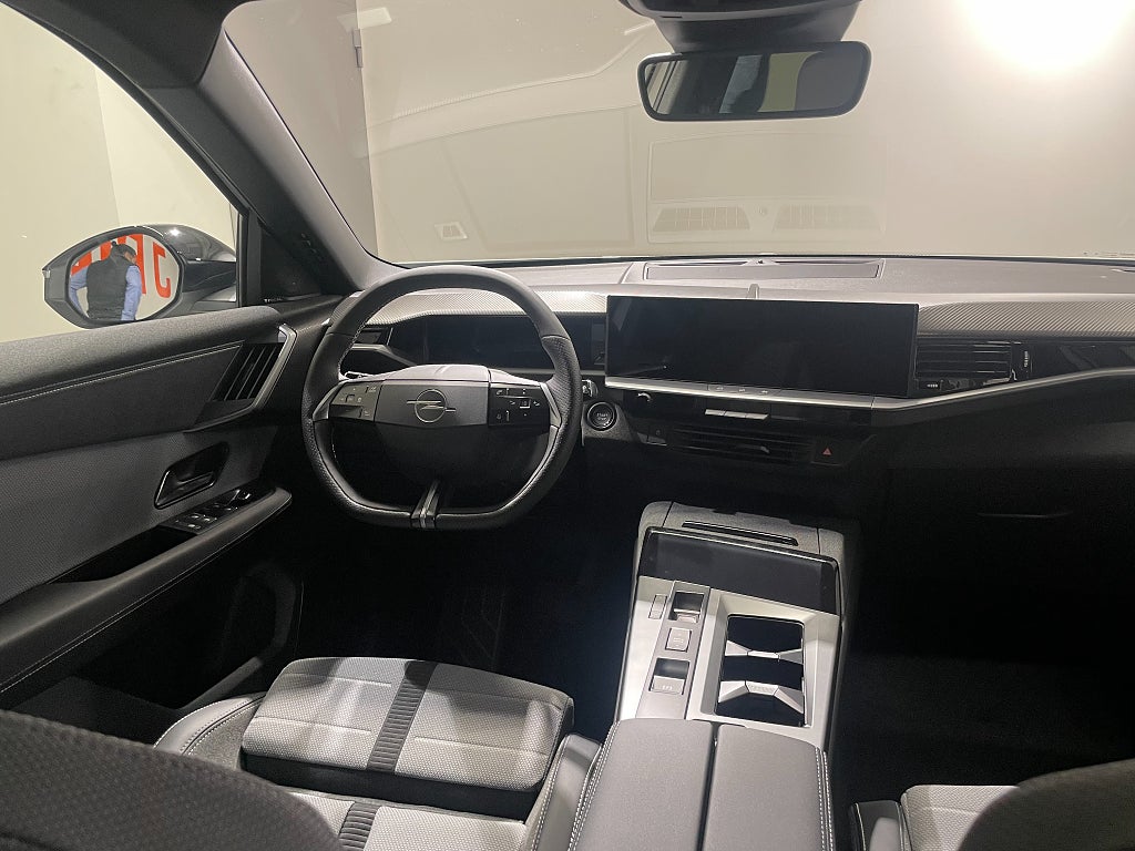 Bild på Opel Grandland GS+ Hybrid 136hk Aut - OMGÅENDE LEVERANS!