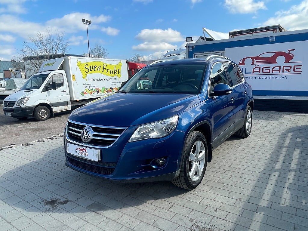 Volkswagen Tiguan 2.0 TDI DPF 4Motion NYSERV NYKAMREM SVhjul