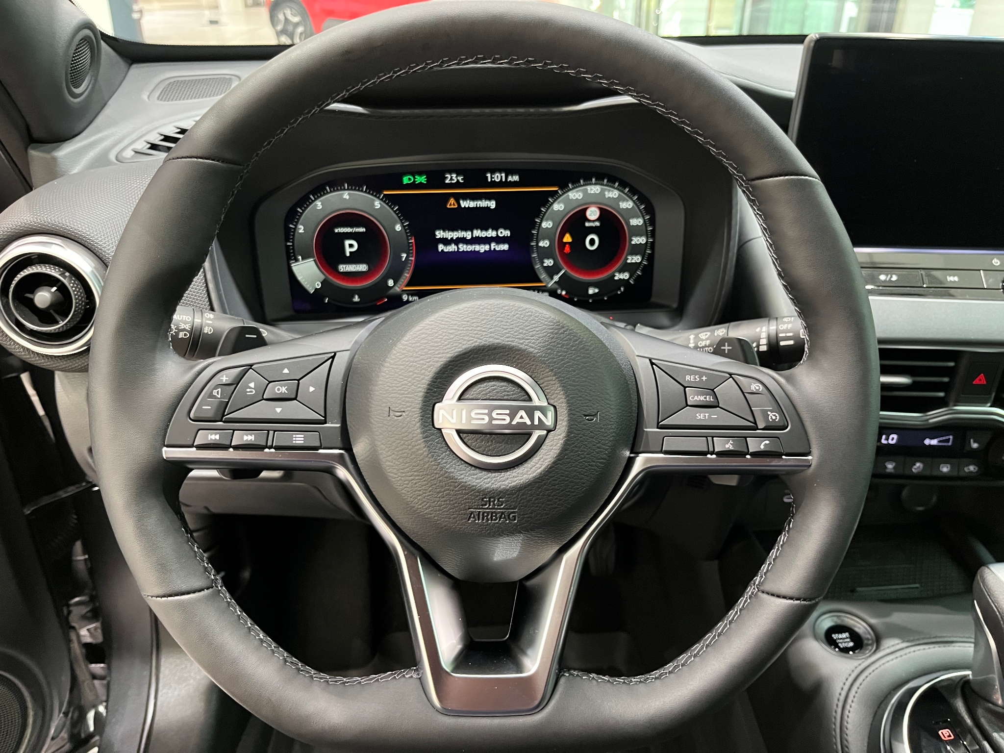Nissan Juke N-Connecta 2025, bild 5/10