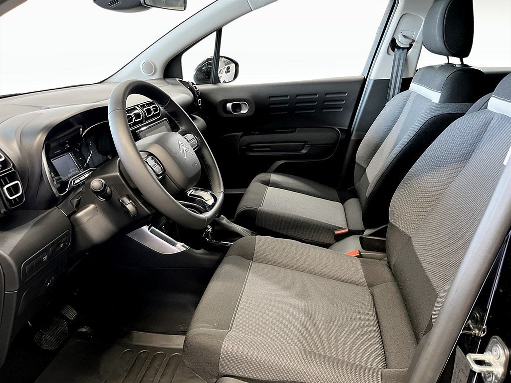 Bild på Citroën C3 Aircross Shine 1.2 PT 130hk Aut - CARPLAY, BACKSENSORER