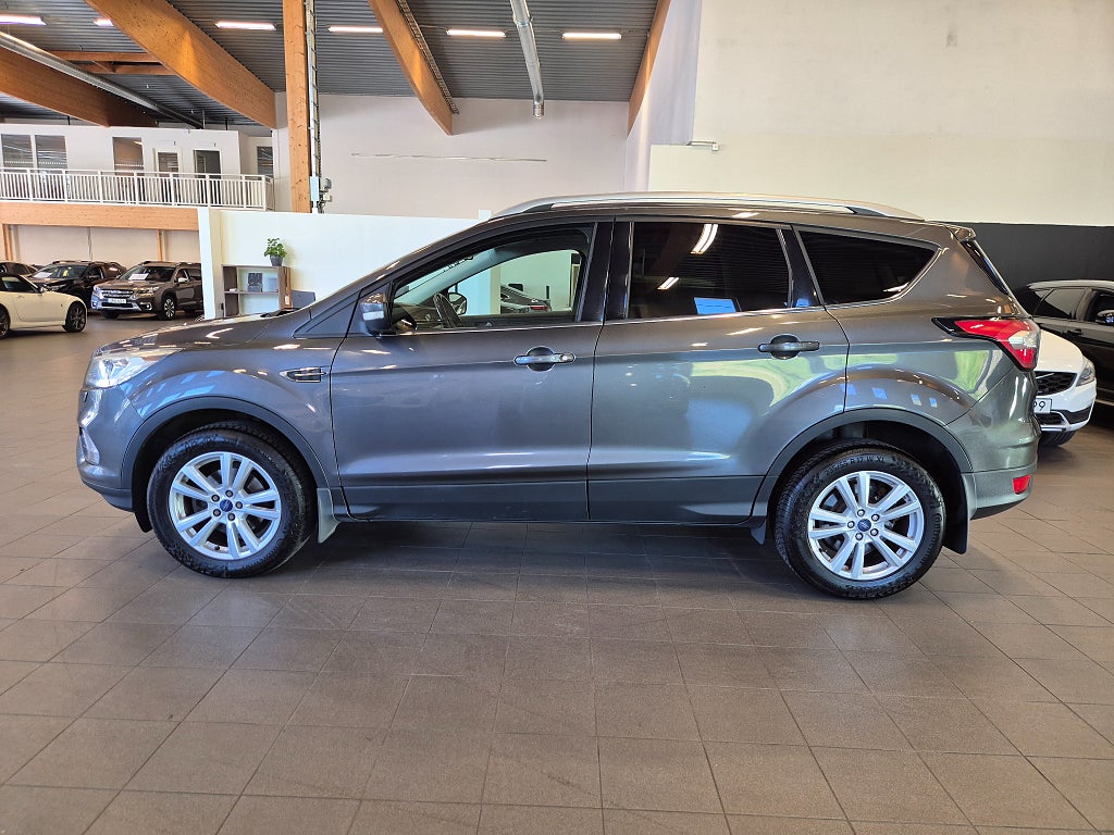Ford Kuga 1.5 EcoBoost 150hk Titanium Euro 6 / 1 ägare sen ny