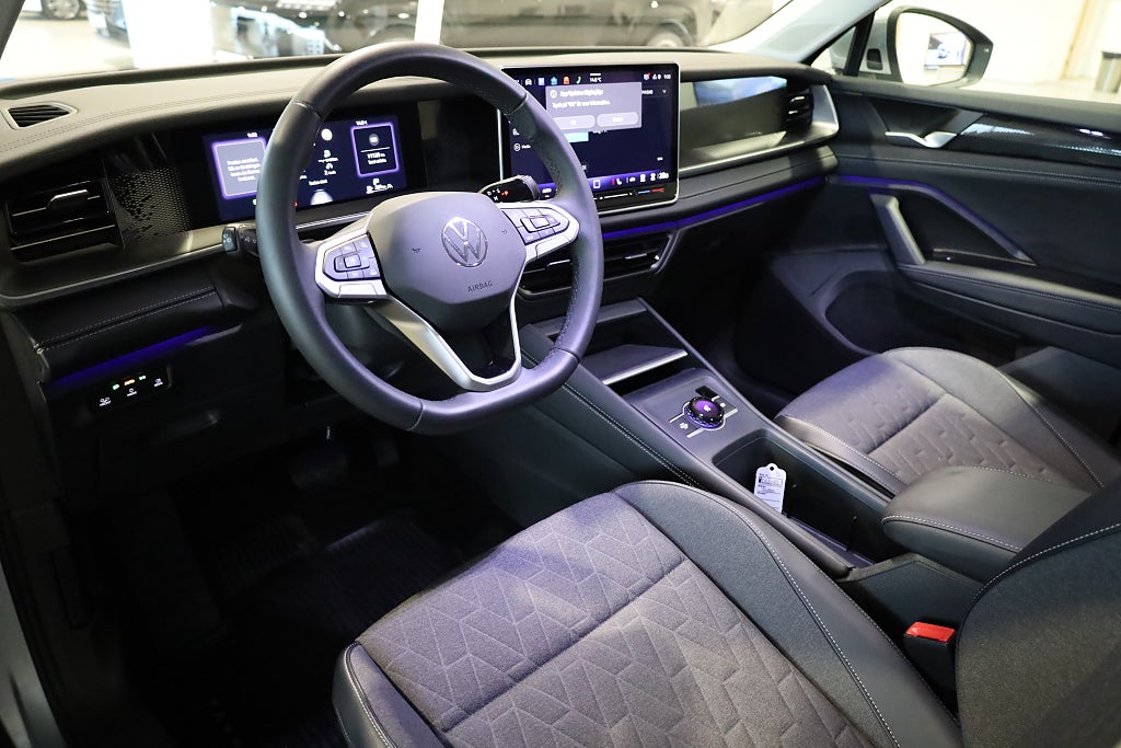 Volkswagen Tayron eTSI Life Edition 7 Sits Aut Drag Värmare 2025