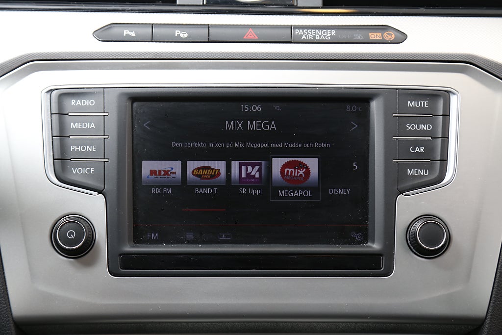 Volkswagen Passat 2,0 TDI 150hk Sportscombi Värmare Dragkrok 2015