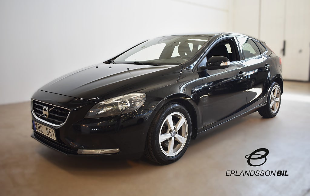 Volvo V40 D2 Kinetic Euro 5 KAMREM BYTT KAMPANJRÄNTA 5,95%