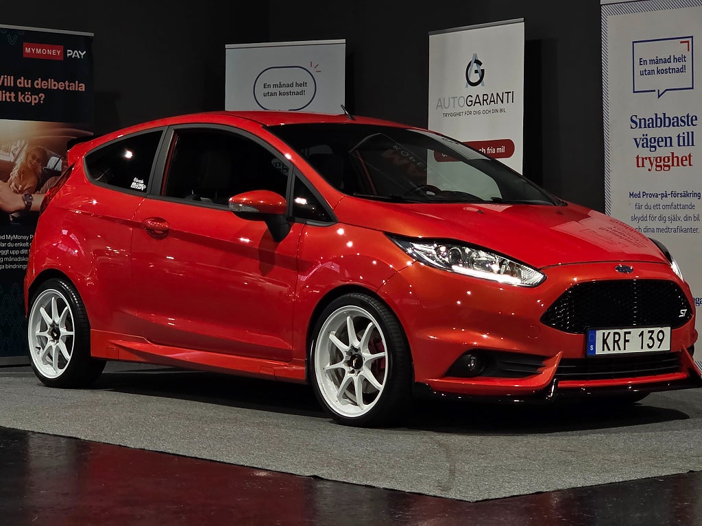 Ford Fiesta ST Milltek/RECARO/Maxton/Japan Racing