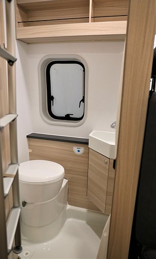 Husbil-övrigt Sun Living V65 XL 2,2 12 av 21