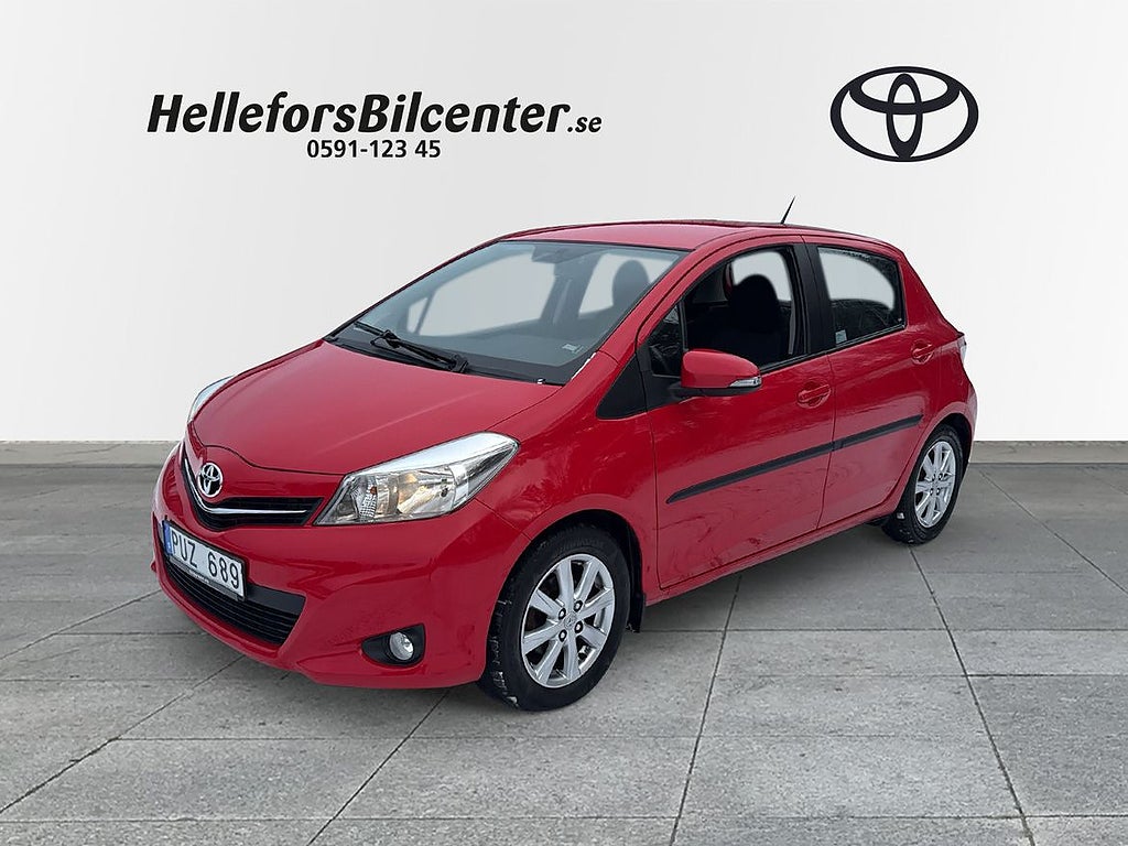 Toyota Yaris 1,33 Active Vinterhjul backkamera