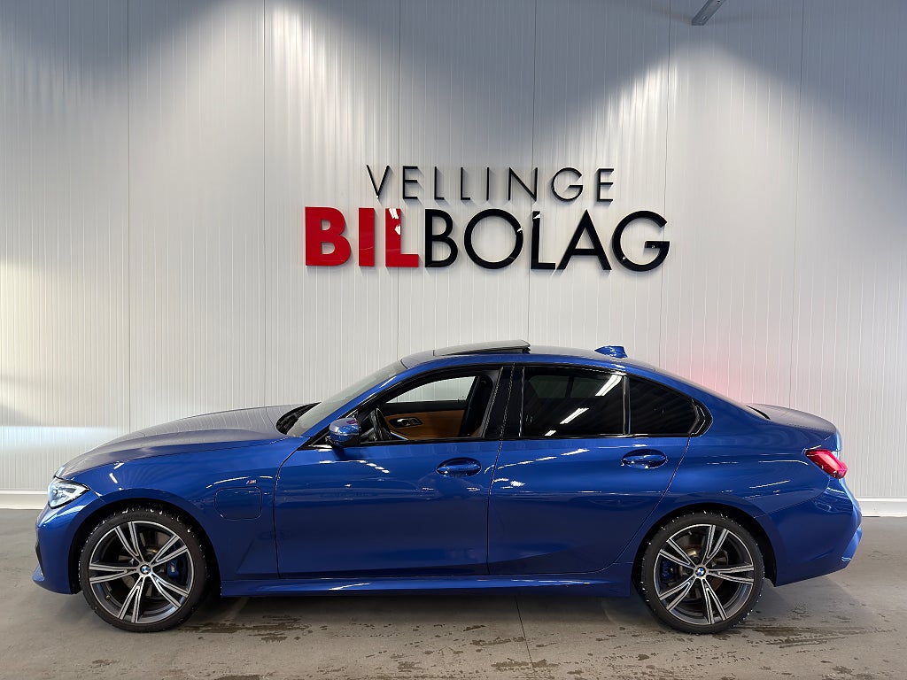 BMW 330e Sedan M Sport Navi Taklucka Skinn