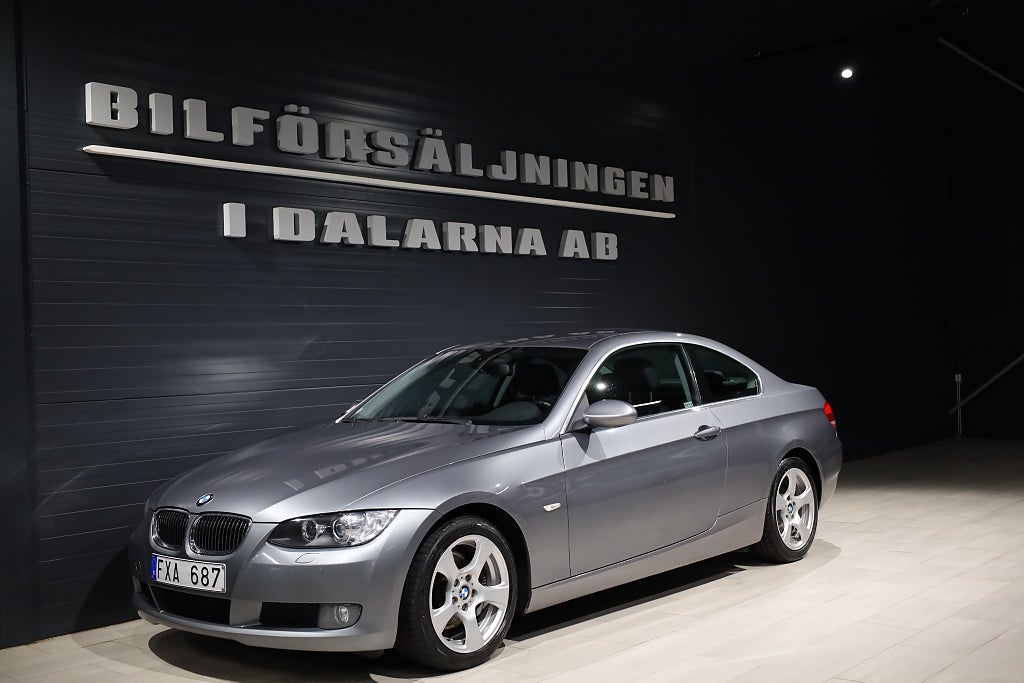 BMW 325i Coupé Comfort 218hk Svensksåld Skinn/Dragkrok/SoV-hjul 