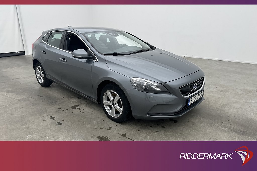 Volvo V40 D3 150hk Momentum VOC Värmare Navi Sensorer BLIS