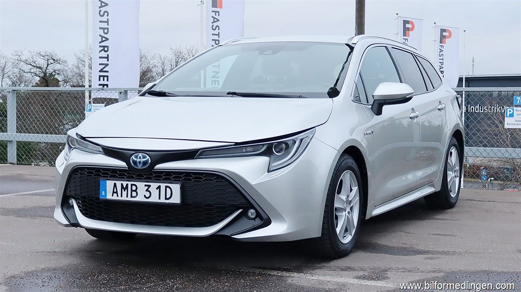 Toyota Corolla 1.8 Hybrid Touring Sports 122hk Style Backkamera