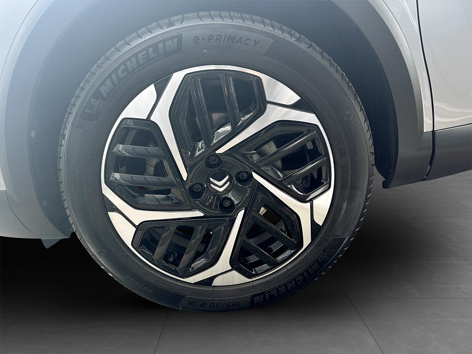 Bild på Citroën C4 Shine 1.2 PT 130hk Aut B-KAMERA NAVI