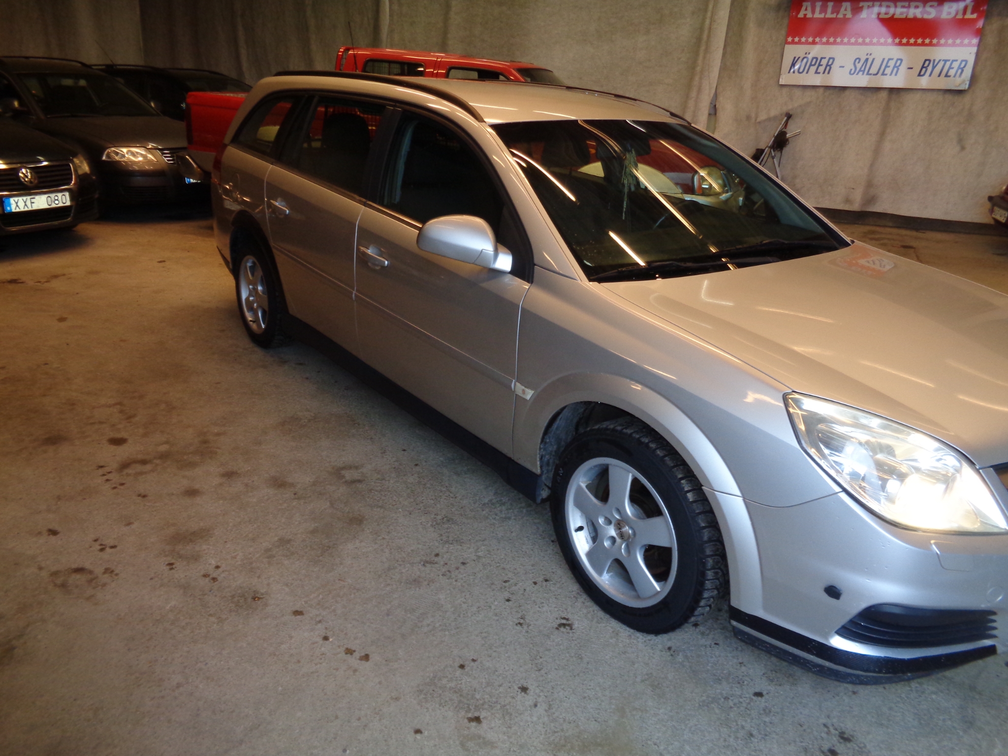 Opel Vectra Caravan 2.0 Turbo 175hk 2006, bild 4/38