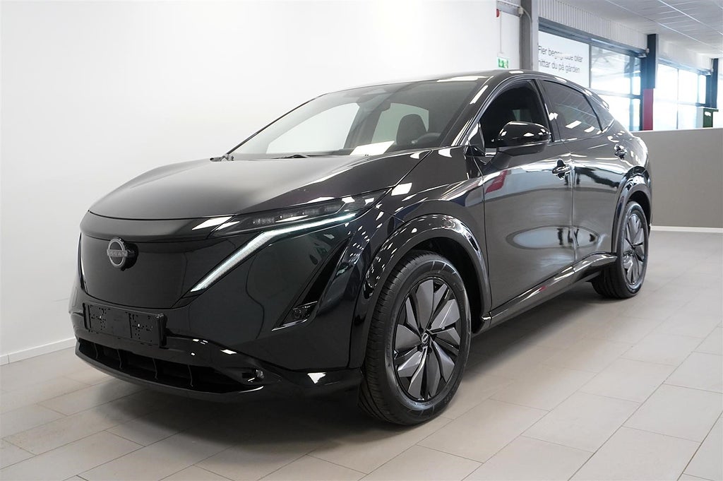 Nissan Ariya 87 kWh Advance e-4ORCE Ink. Vinterhjul Serviceavtal