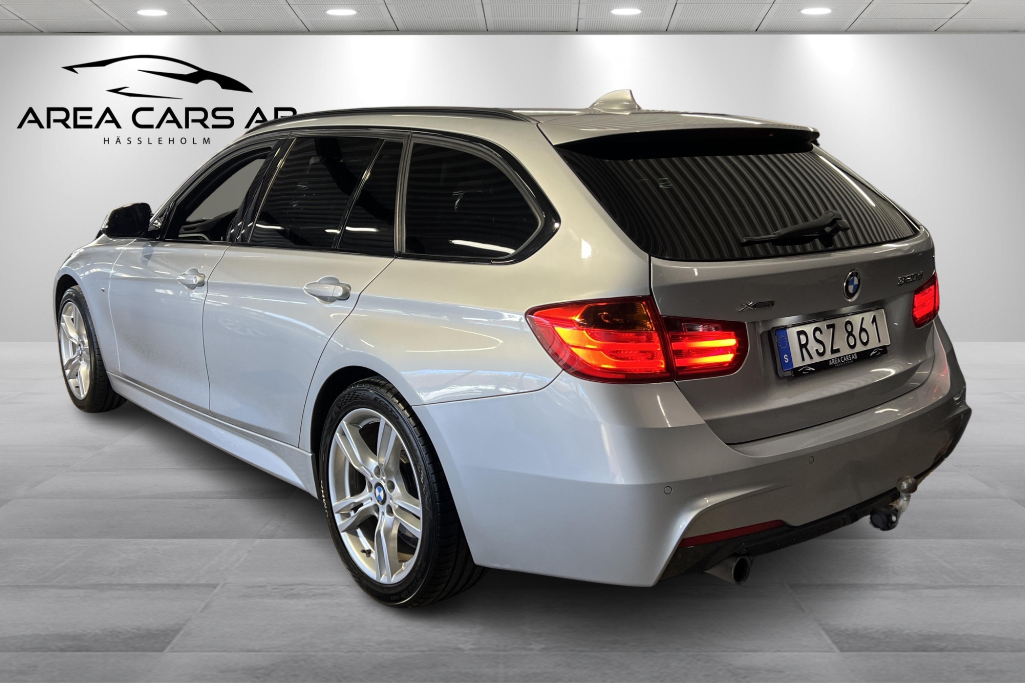 BMW 320 2015, bild 2/46