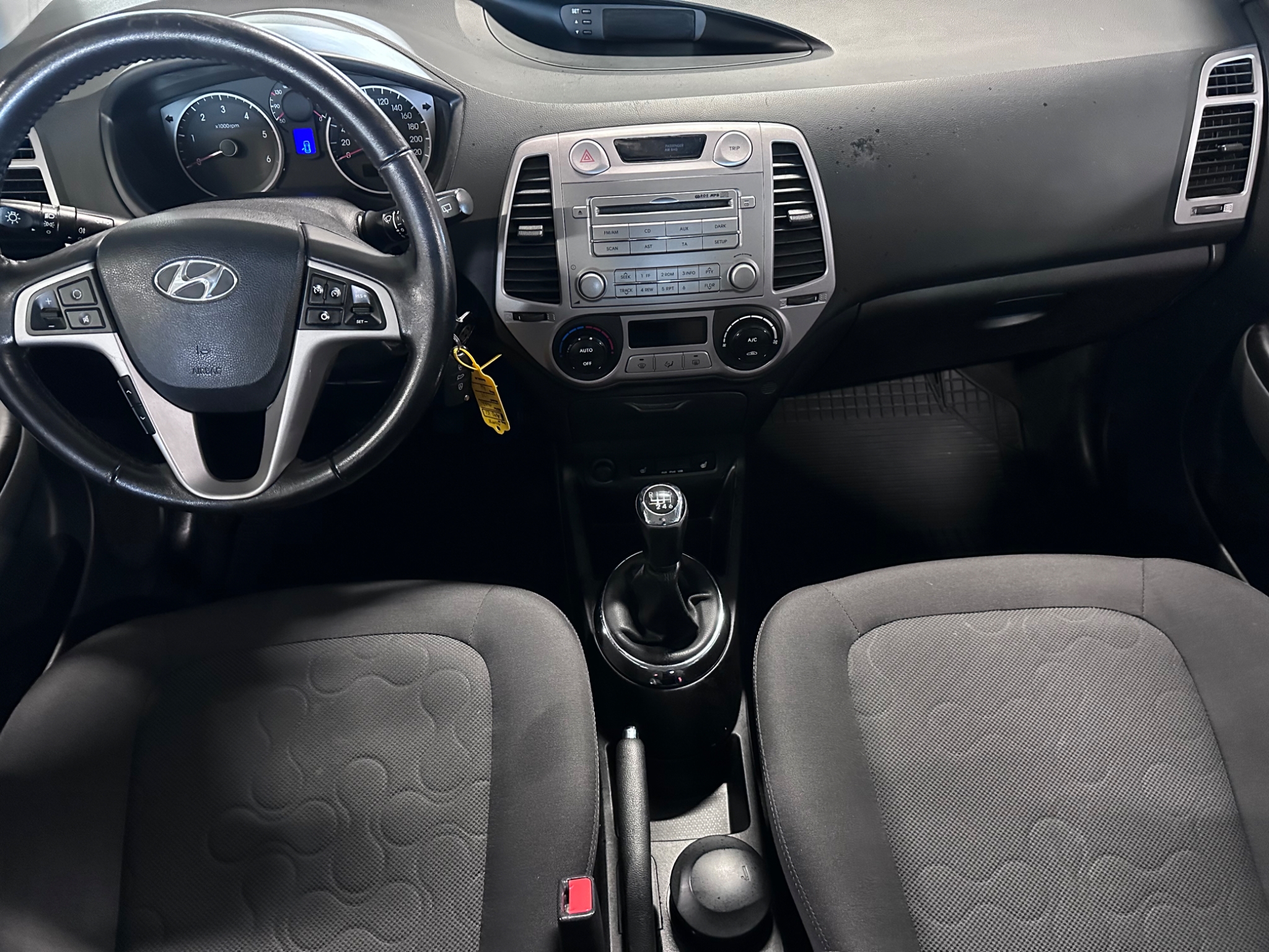 Hyundai i20 2011, bild 6/10