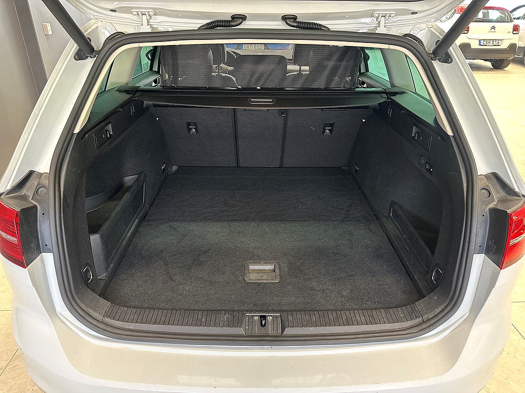 Volkswagen Passat GT R-Line 2.0 TDI 4Motion/Cockpit/B-Kamera/DRAG/SKINN