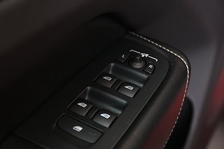 SUV Volvo XC60 10 av 25