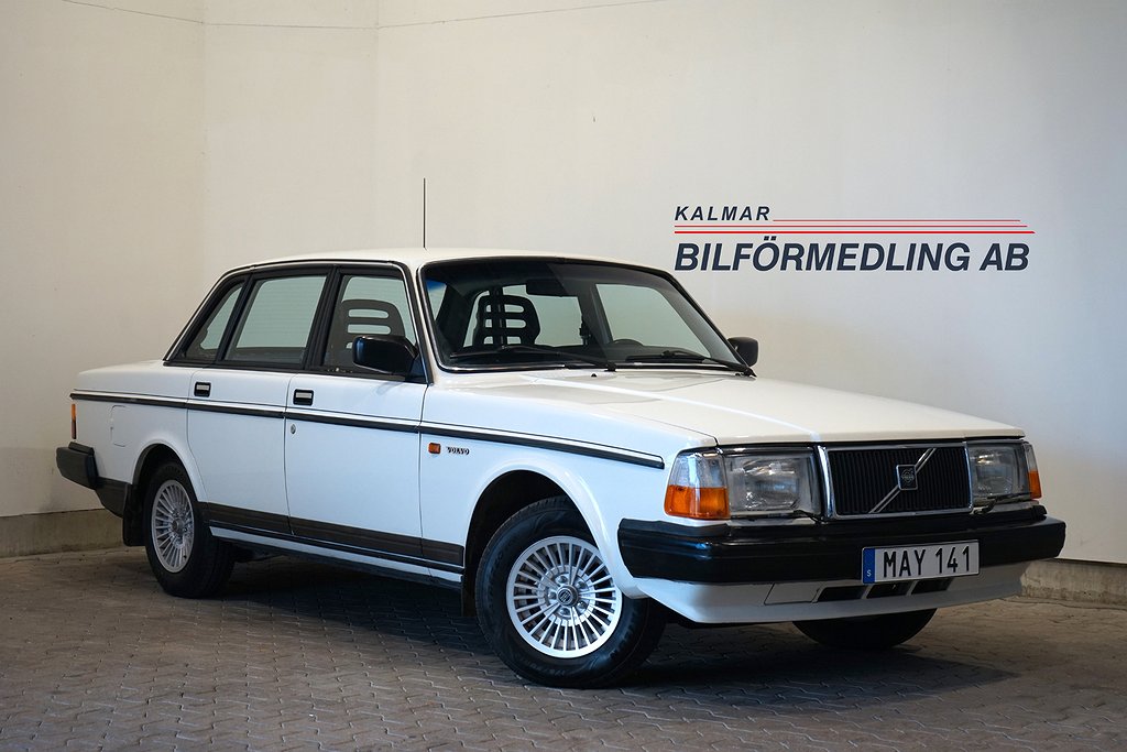 Volvo 240 2.3 DL 110hk