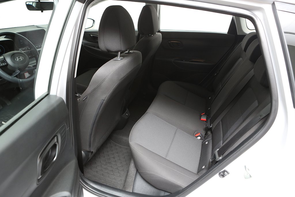 Hyundai i20 Essential 1.0 T-GDI 100HK Automat | Moms 2025